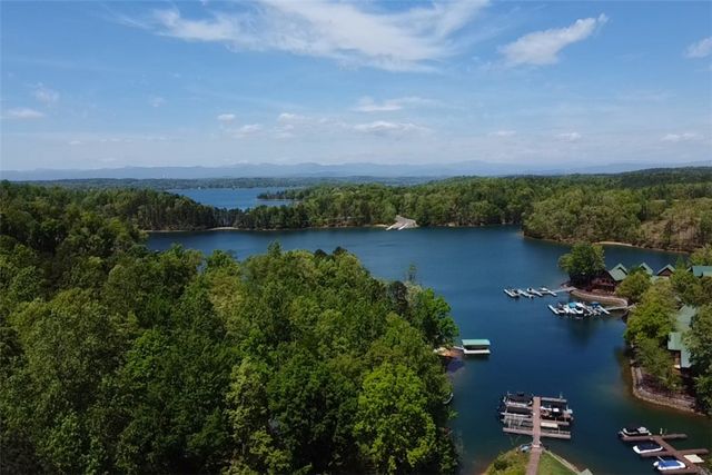 113 Knots Lane, Six Mile, SC 29682