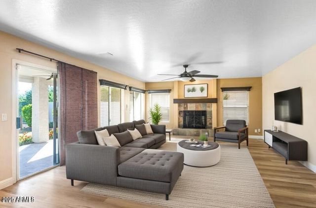 1691 W COMMERCE Avenue, Gilbert, AZ 85233