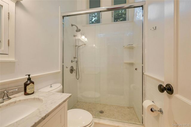 1600 Pine Tree Road, Cutchogue, NY 11935