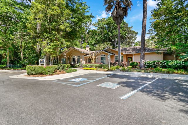 4 Indigo Run Dr Apt 1811, Hilton Head Island, SC 29926