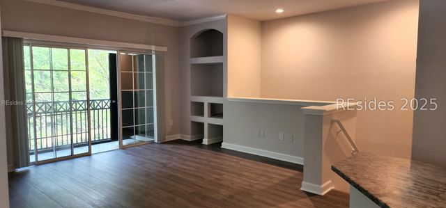 4 Indigo Run Dr Apt 1811, Hilton Head Island, SC 29926