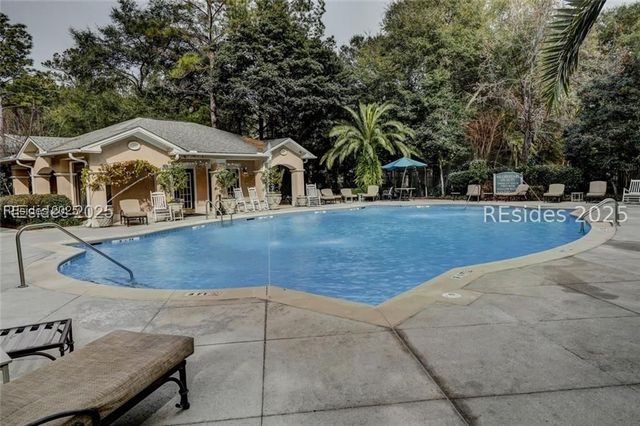 4 Indigo Run Dr Apt 1811, Hilton Head Island, SC 29926
