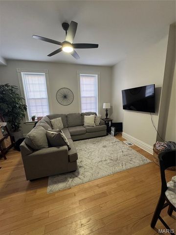 2422 McNair Avenue, St Louis, MO 63104