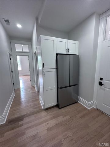 2422 McNair Avenue, St Louis, MO 63104
