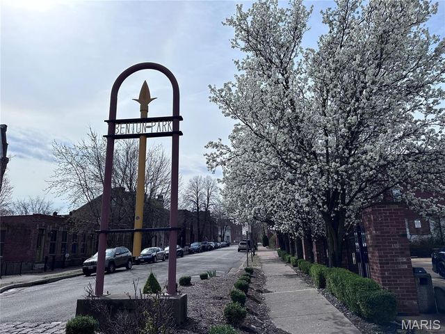 2422 McNair Avenue, St Louis, MO 63104