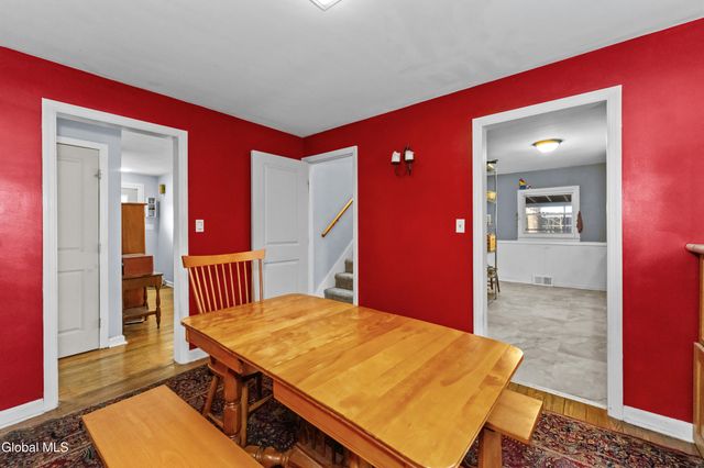 19 Sheffield Road, Glenville, NY 12302