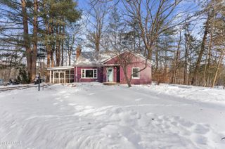 19 Sheffield Road, Glenville, NY 12302