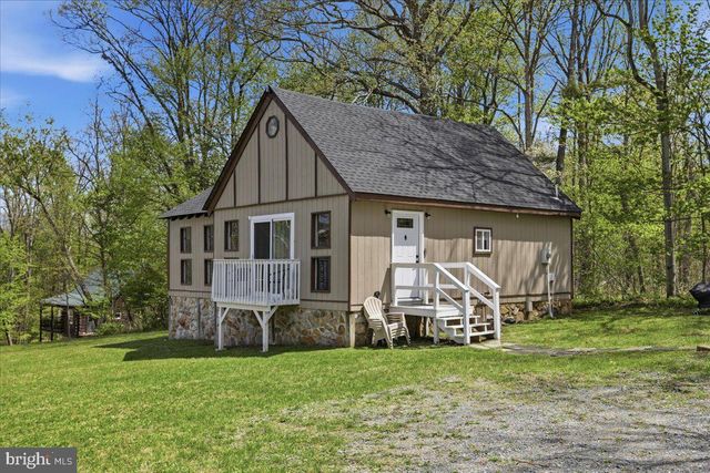 319 GOKEY LN, Great Cacapon, WV 25422