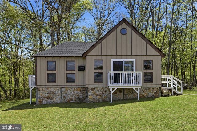 319 GOKEY LN, Great Cacapon, WV 25422