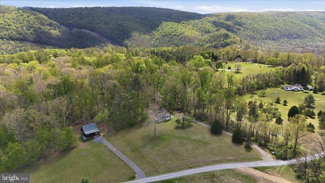 319 GOKEY LN, Great Cacapon, WV 25422