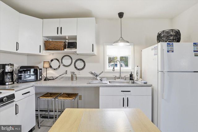 319 GOKEY LN, Great Cacapon, WV 25422