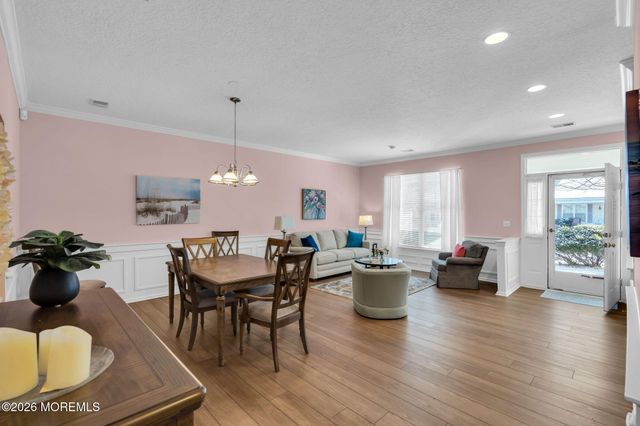 104 Silverlawns Drive, Lakewood, NJ 08701