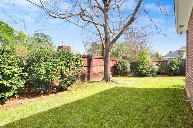 6109 Lennox Place, Mobile, AL 36693