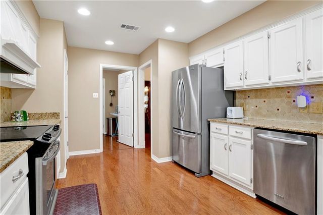 6109 Lennox Place, Mobile, AL 36693