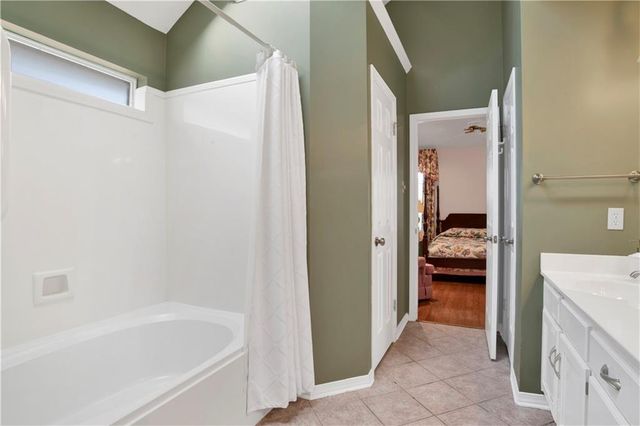 6109 Lennox Place, Mobile, AL 36693