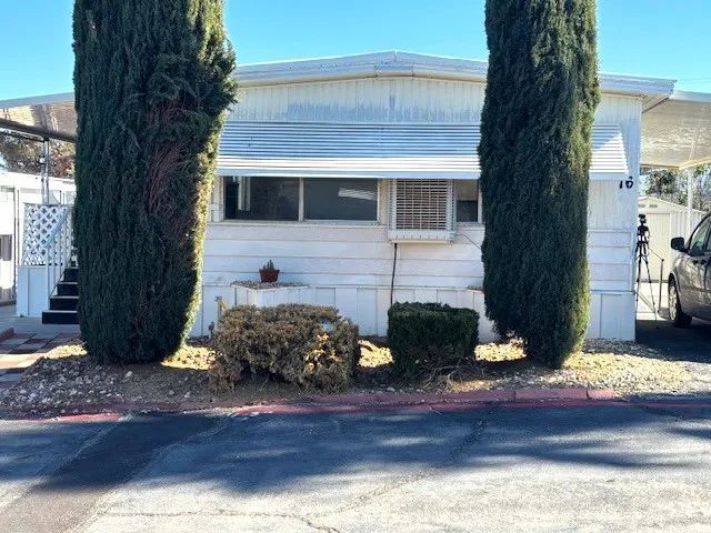 7425 Church 76, Yucca Valley, CA 92284
