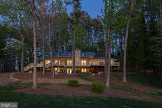 11713 WAYNE LN, Bumpass, VA 23024