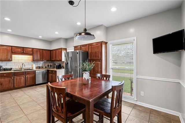 10040 Country Road, Mobile, AL 36695