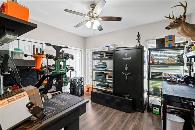 10040 Country Road, Mobile, AL 36695