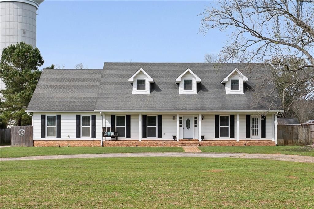 10040 Country Road, Mobile, AL 36695