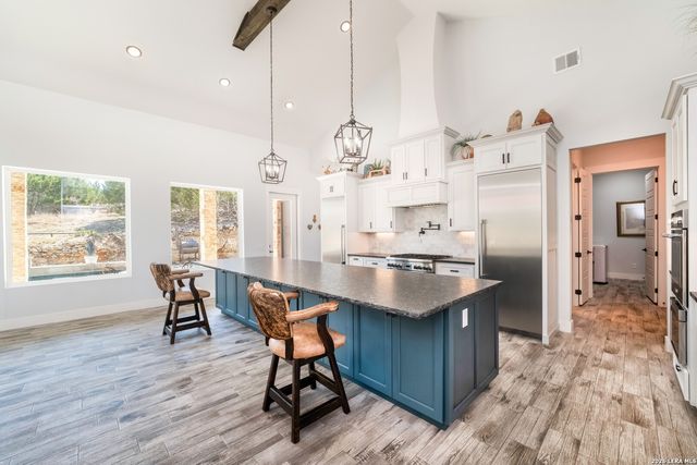 452 Wentworth, Spring Branch, TX 78070