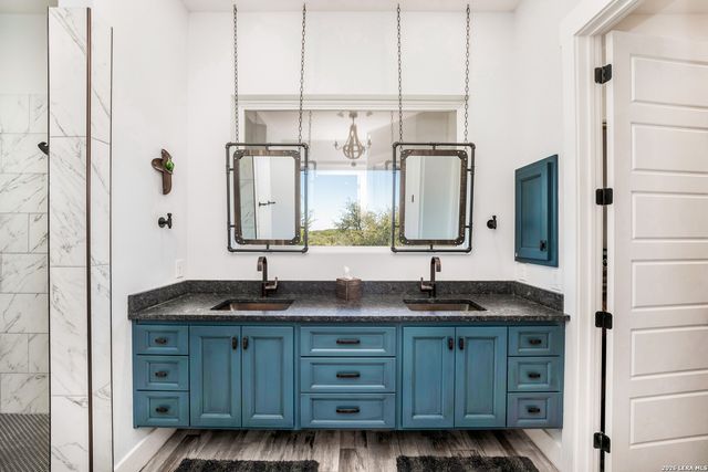 452 Wentworth, Spring Branch, TX 78070