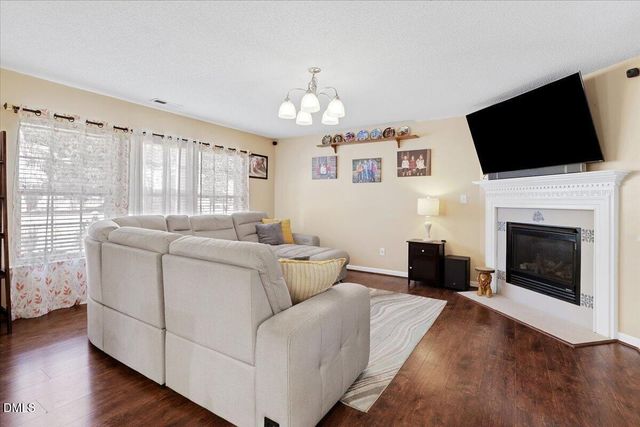 200 Georgetowne Drive, Clayton, NC 27520