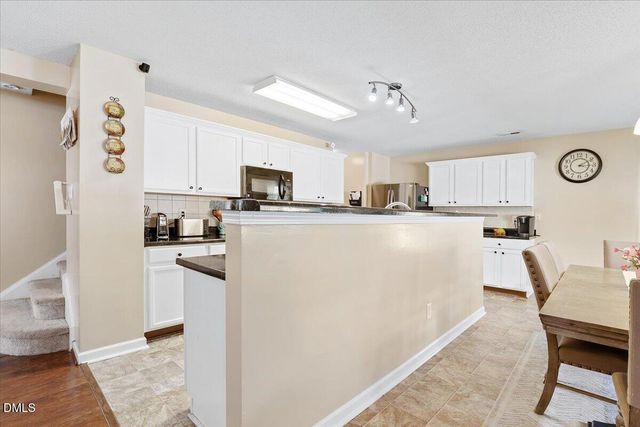200 Georgetowne Drive, Clayton, NC 27520