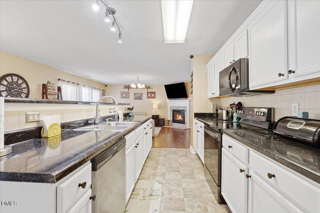 200 Georgetowne Drive, Clayton, NC 27520