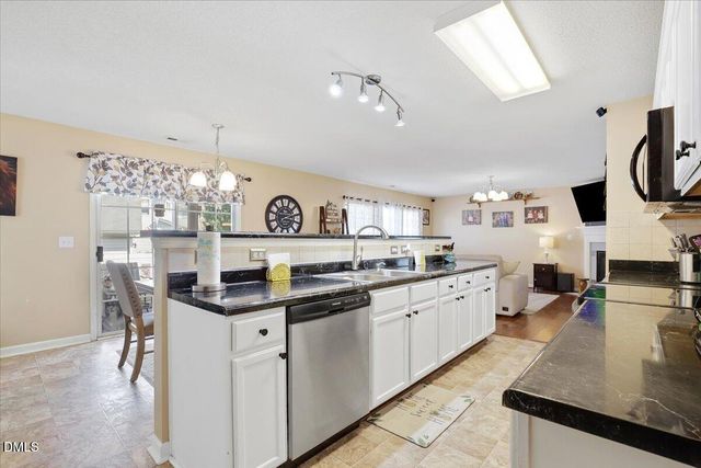 200 Georgetowne Drive, Clayton, NC 27520