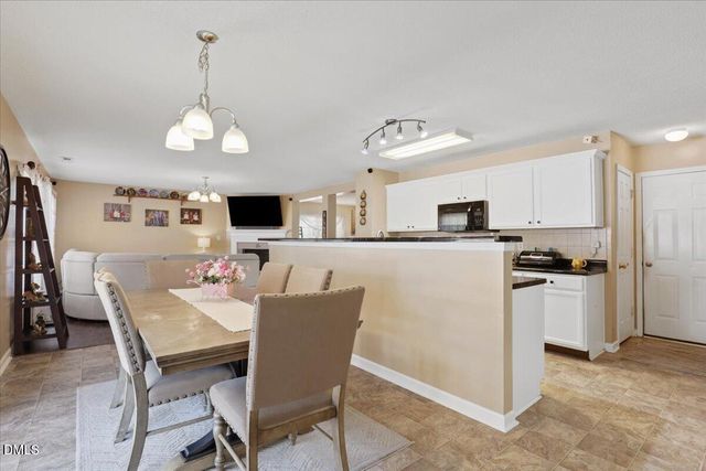 200 Georgetowne Drive, Clayton, NC 27520