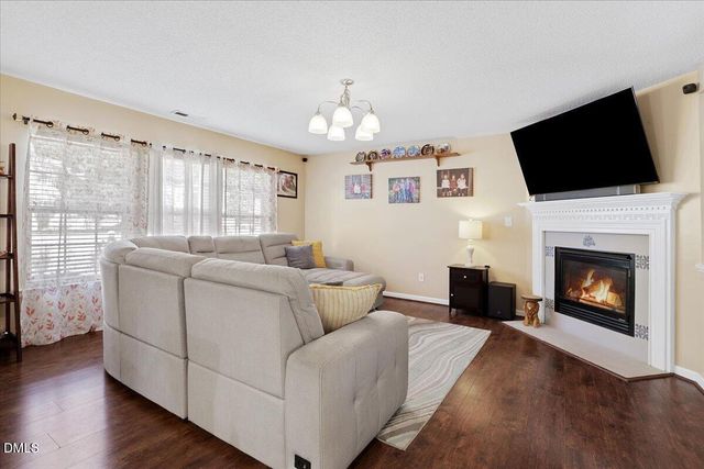 200 Georgetowne Drive, Clayton, NC 27520