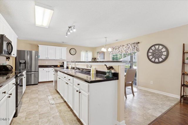 200 Georgetowne Drive, Clayton, NC 27520