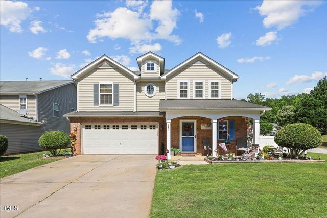 200 Georgetowne Drive, Clayton, NC 27520