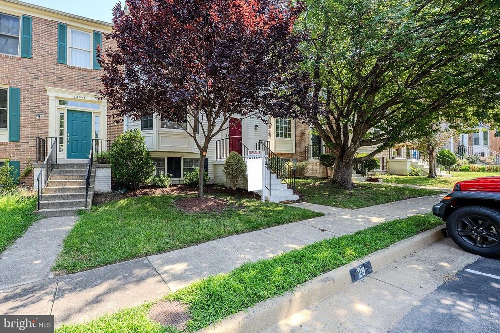 13944 WATERFLOW PL, Centreville, VA 20121