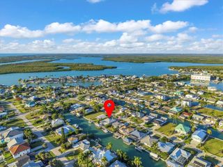 128 San Salvador ST, Naples, FL 34113