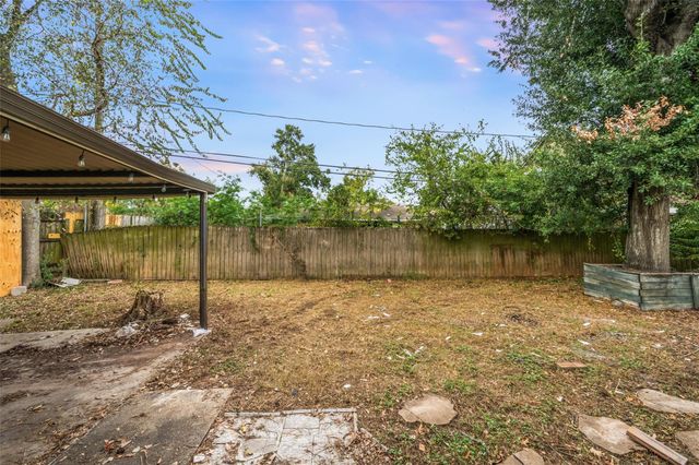 7942 Hammerly Boulevard, Houston, TX 77055