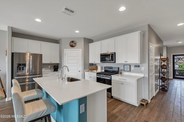 5551 W Coyote Star Road, Marana, AZ 85658