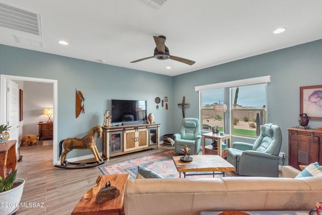 5551 W Coyote Star Road, Marana, AZ 85658