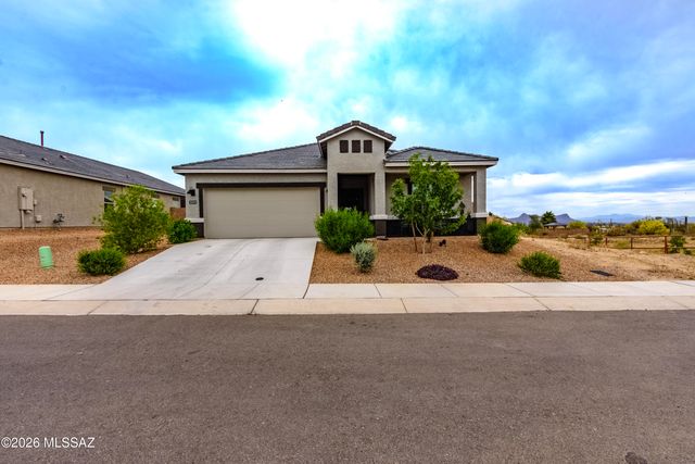 5551 W Coyote Star Road, Marana, AZ 85658