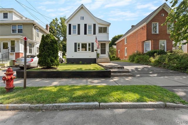 120 Peck Avenue, Syracuse, NY 13206
