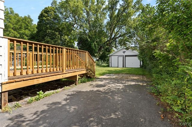 120 Peck Avenue, Syracuse, NY 13206