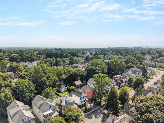 120 Peck Avenue, Syracuse, NY 13206
