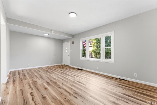 120 Peck Avenue, Syracuse, NY 13206