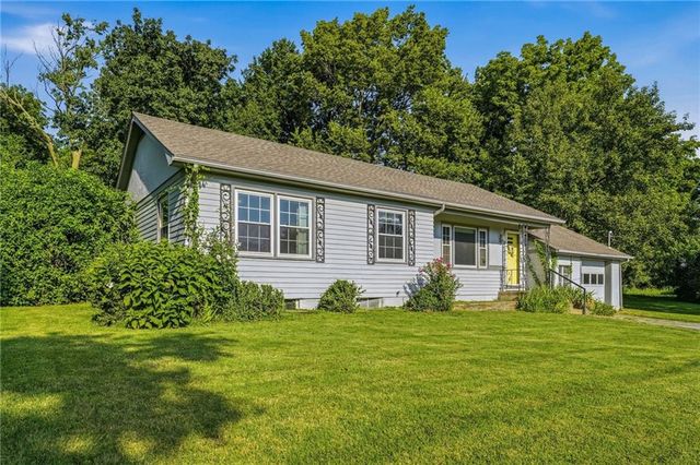 6000 Arlington Avenue, Kansas City, MO 64133