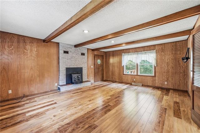 6000 Arlington Avenue, Kansas City, MO 64133