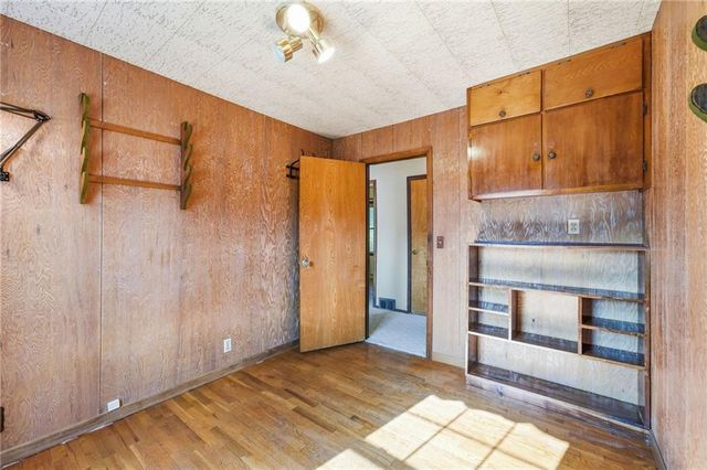 6000 Arlington Avenue, Kansas City, MO 64133