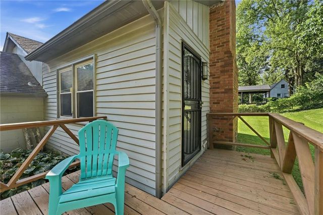 6000 Arlington Avenue, Kansas City, MO 64133