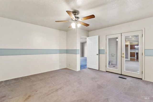 708 Carriage Lane, Twin Falls, ID 83301