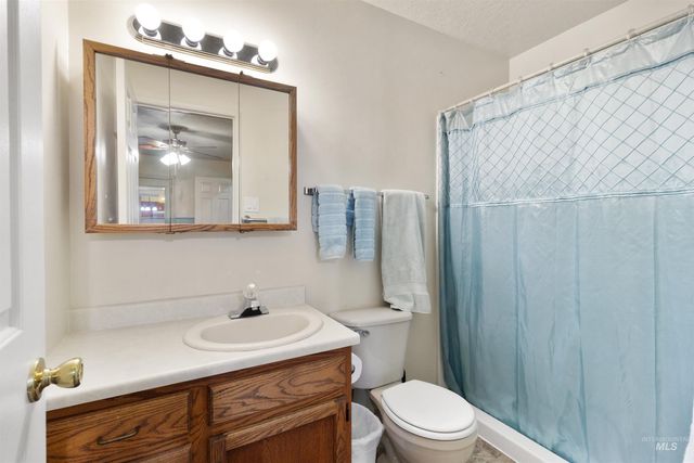 708 Carriage Lane, Twin Falls, ID 83301
